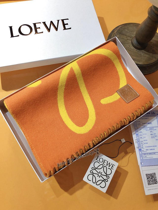 Loewe專櫃同步新款羅意威流蘇邊羊絨男女款雙面圍巾 mmyj1508